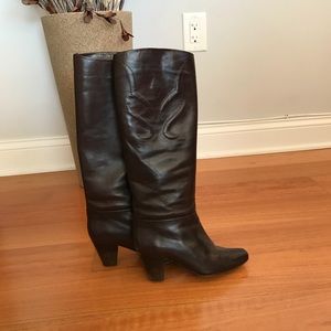 Dark brown Hana Mackler heeled boots
